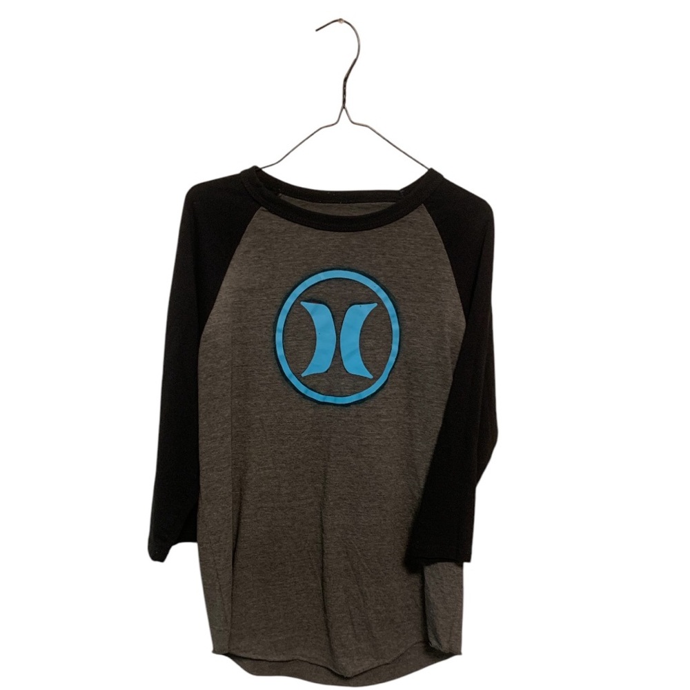 Hurley Size small 3 quarter sleeve t-shirt